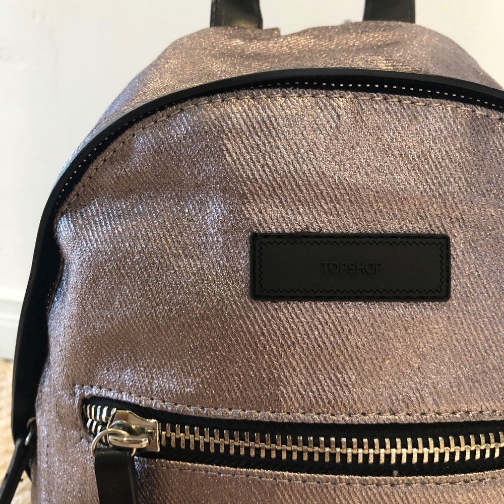 Topshop - Mini Backpack - Picture 3 of 8